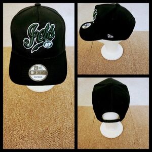NEW YORK JETS NFL FOOTBALL SNAPBACK HAT.